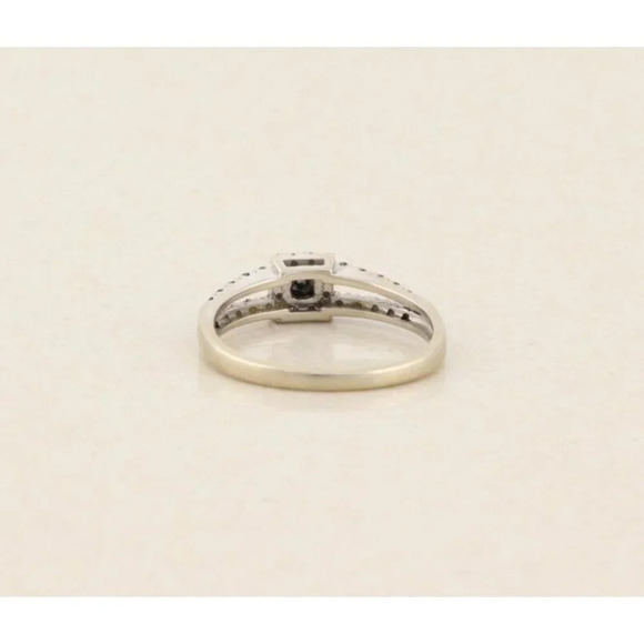 10k White Gold Black and White Diamond Ring 7 3/4 - Picture 3 of 7